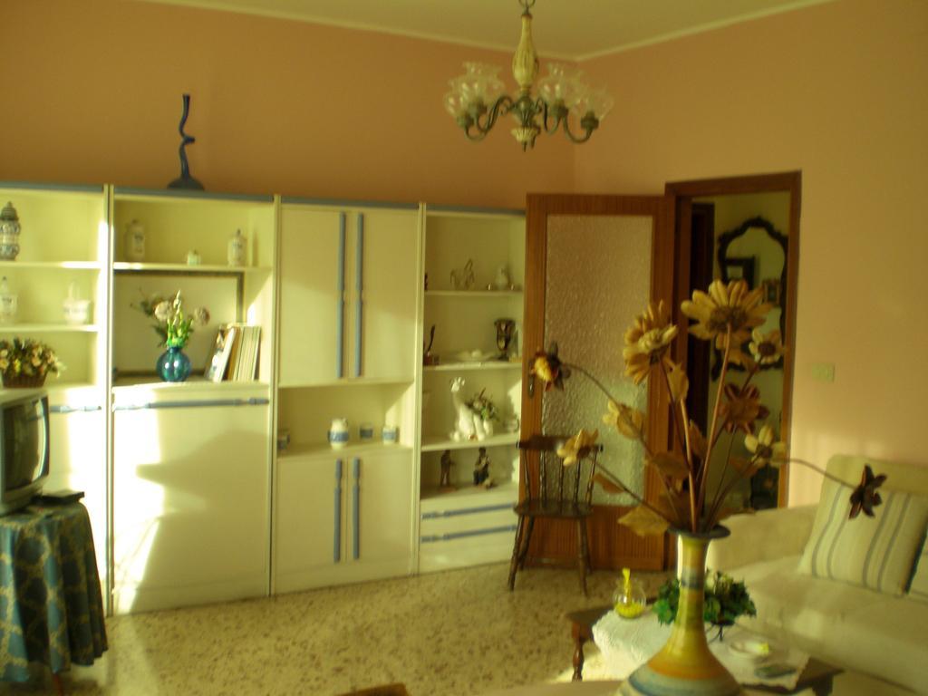 Theokles Apartment Taormina Værelse billede